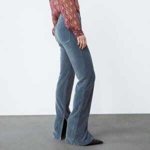 Zara NWOT Slim Fit Flare Hi-Rise Corduroy Pants Split Leg 70s Style Size 4